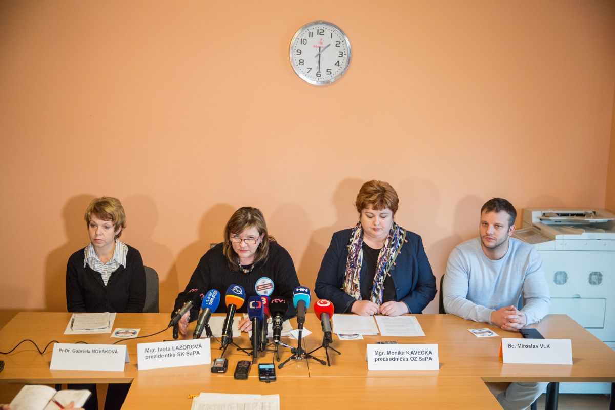 Brífing SKSaPA a OZSaPA