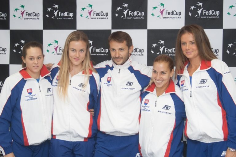 Tenis