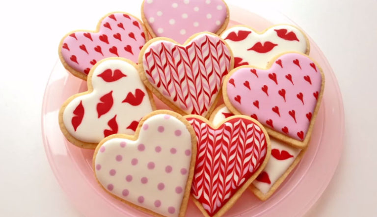 Video: Super návody na zdobenie valentínskych srdiečok