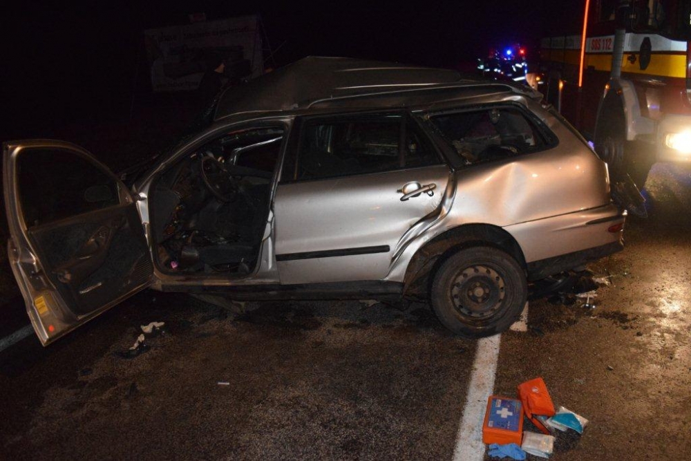 Dvaja mladíci neprežili čelnú zrážku pri Trnave