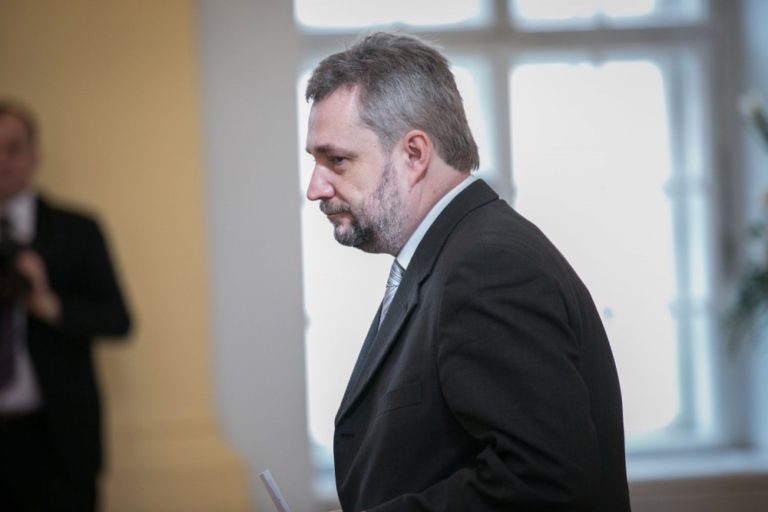 Novozvolení poslanci parlamentu
