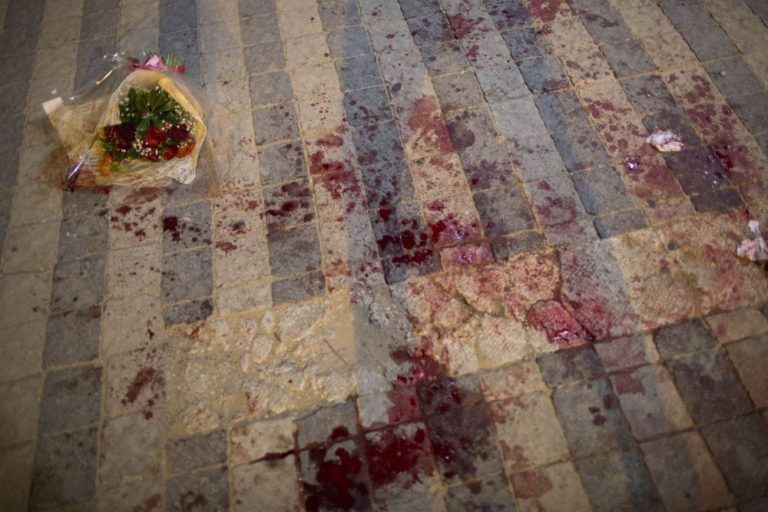 Palestínčania útočili v Izraeli, zabili amerického turistu