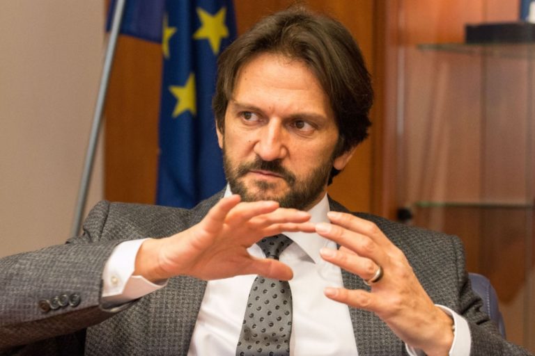 Robert Kaliňák