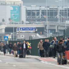 Teror v Bruseli: Výbuchy otriasli letiskom a metrom