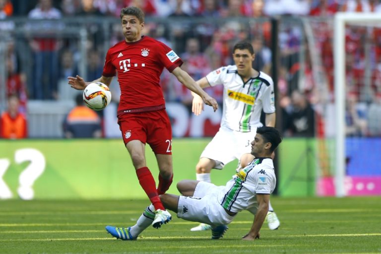 Bayern si musí na titul ešte počkať