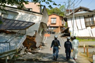 Japonsko zasiahlo silné zemetrasenie