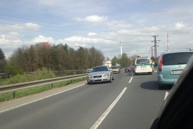 Nehoda motorkara 1.jpg