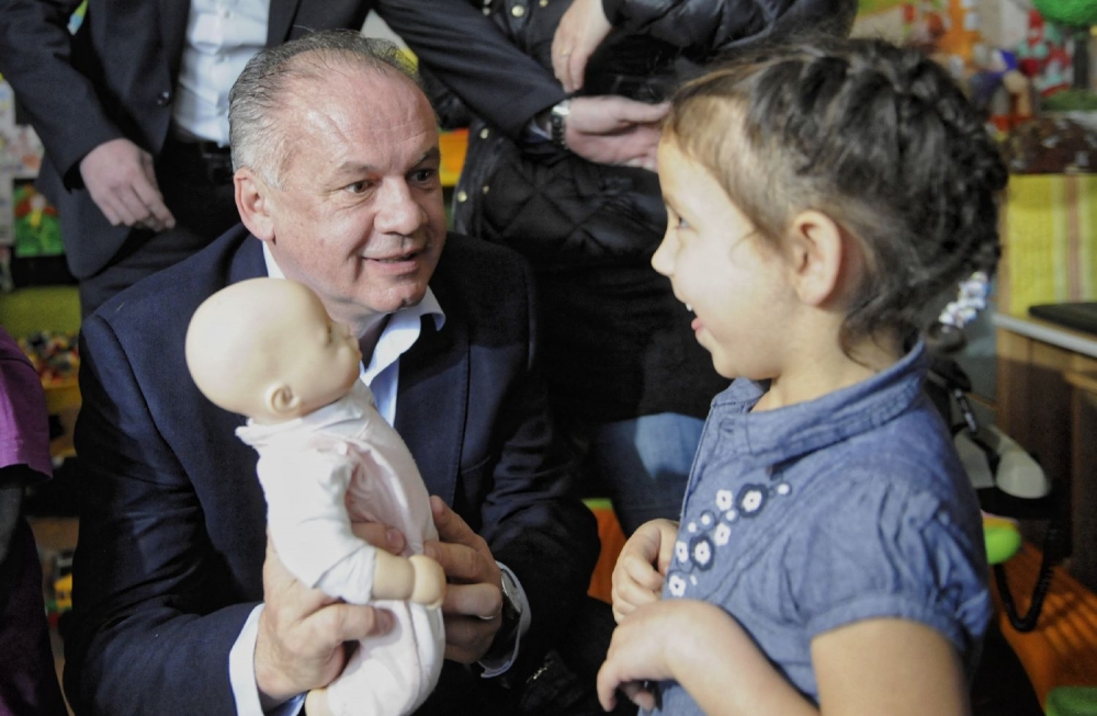 Prezident Andrej Kiska navštívil košický Luník IX