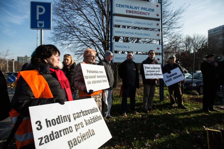 PROTEST: Spoplatnenie parkovania
