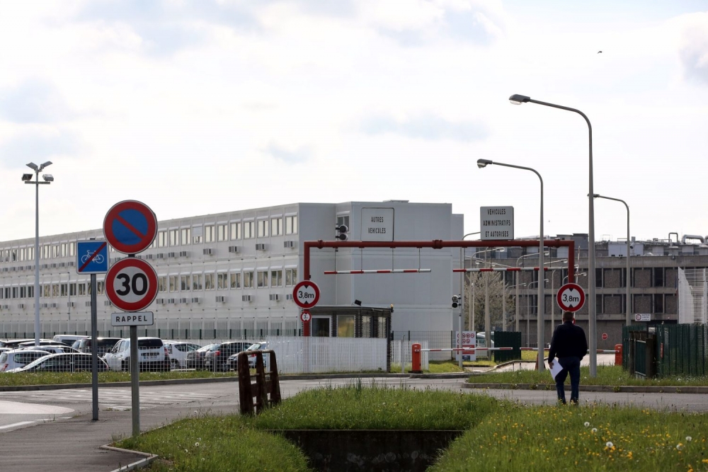 Spoluväzni Abdeslama vypískali