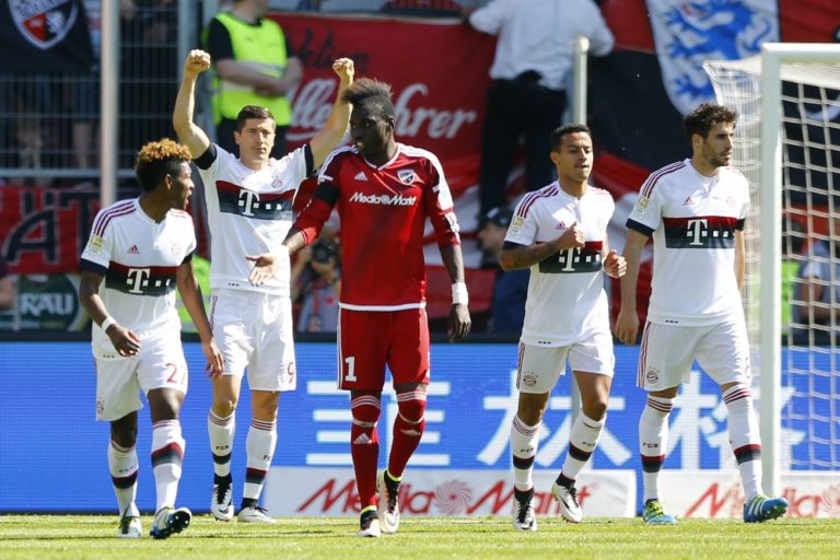 Bayern Mníchov získal štvrtý majstrovský titul za sebou