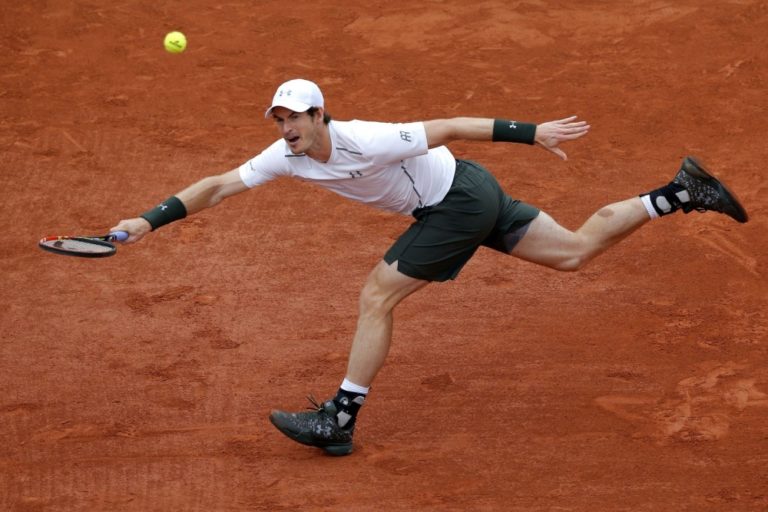 Murray cez Karloviča poľahky do osemfinále
