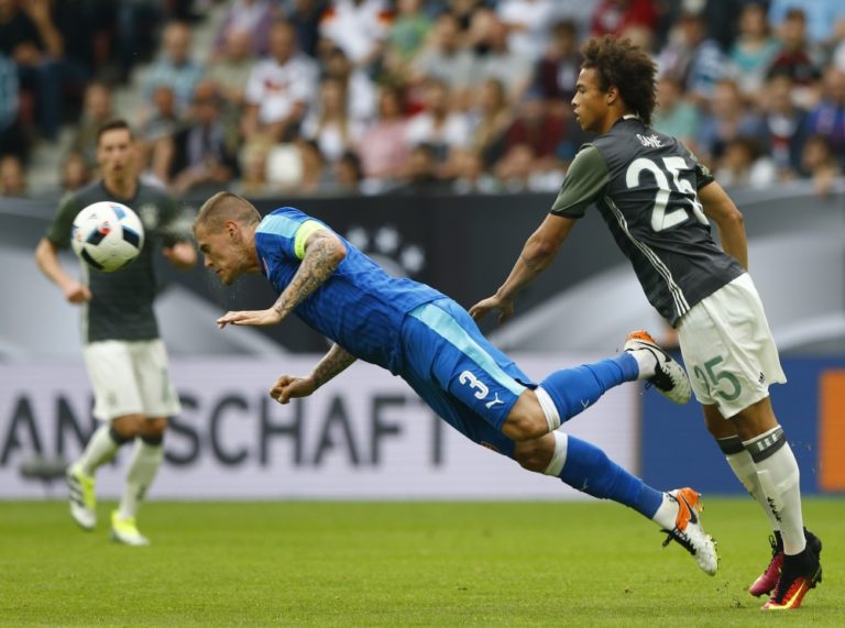 Škrtel