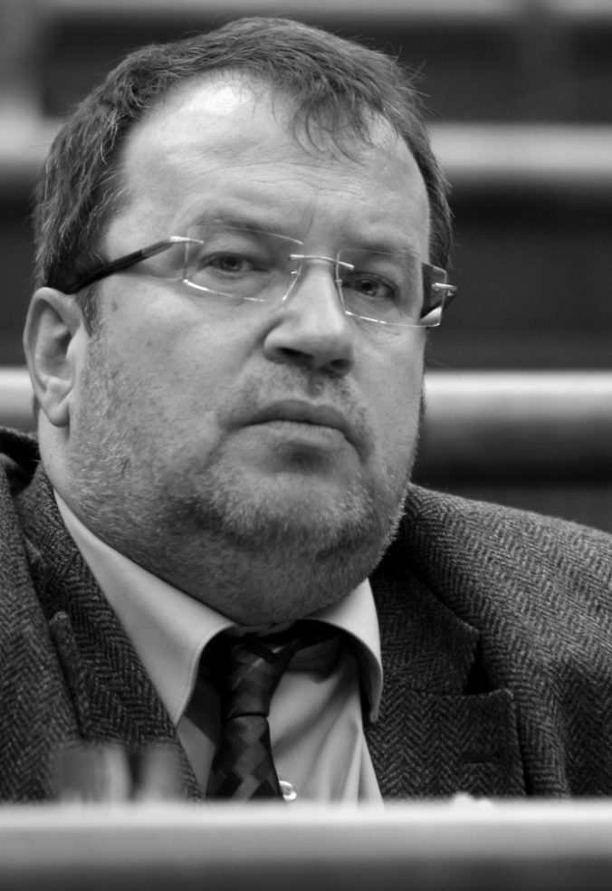 Zomrel bývalý politik Sergej Chelemendik