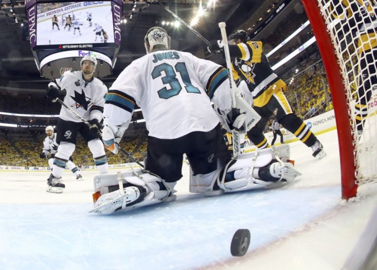 Finále NHL (2. zápas): Pittsburgh - San Jose 2:1 po predĺžení