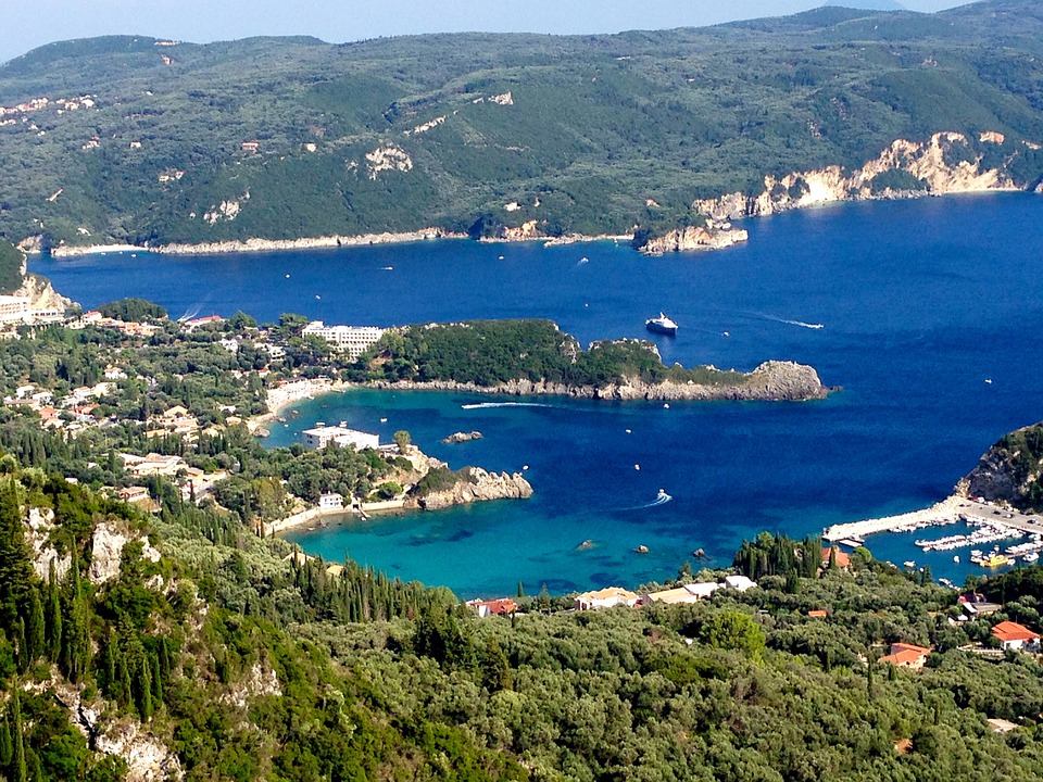 Greece 483982_960_720.jpg