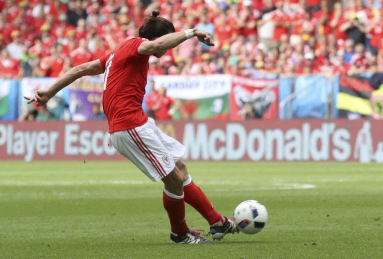ME vo futbale 2016: Wales - Slovensko