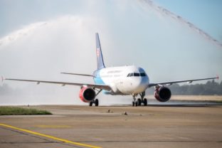 Nový vládny špeciál Airbus A319 priletel do Bratislavy