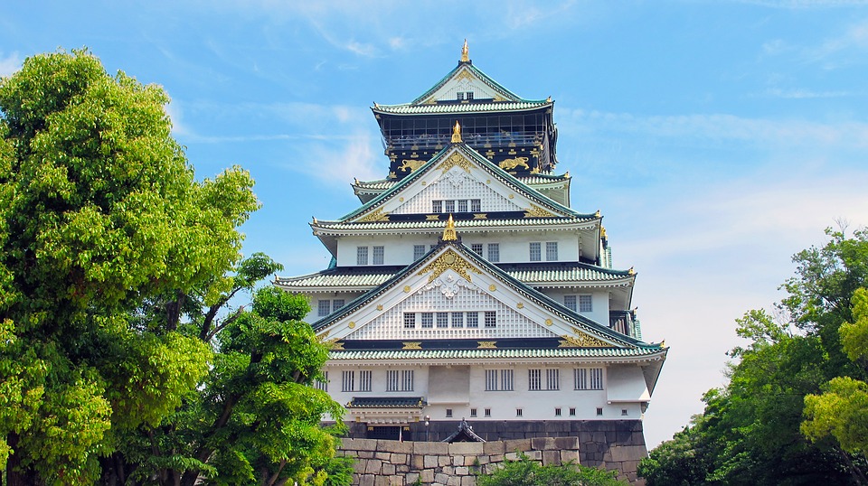 Osaka castle 1398125_960_720.jpg