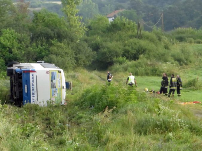 V Srbsku havaroval slovenský autobus, päť ľudí zahynulo