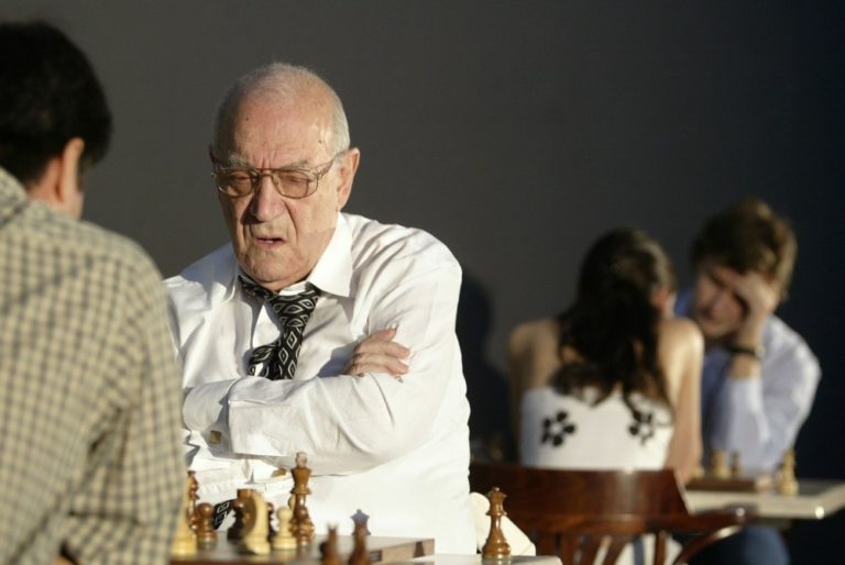 Viktor Korčnoj