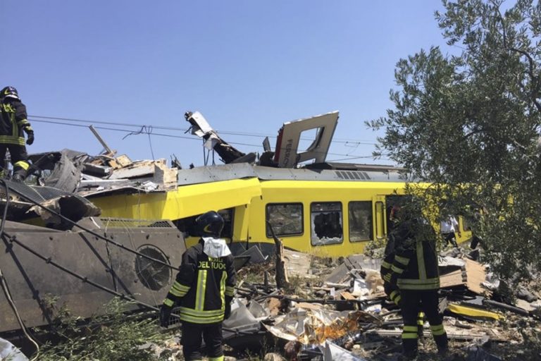 Fatálna zrážka vlakov v Taliansku