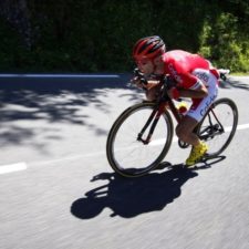 Froome sa v Pyrenejách dostal do žltého dresu