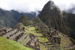 Muž zahynul po páde z Machu Picchu, chcel si urobiť selfie