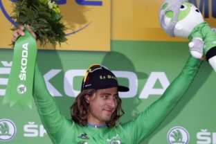 Skvelý Sagan skončil tretí v najdlhšej etape Tour de France