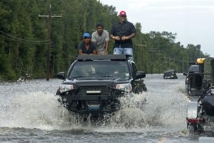 Americký štát Louisiana zasiahli povodne
