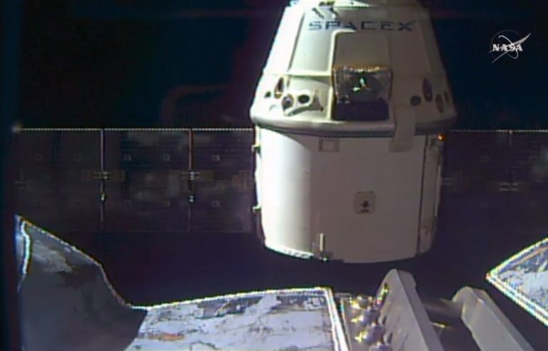 Dragon iss