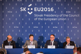 SK PRES: Zasadnutie Euroskupiny
