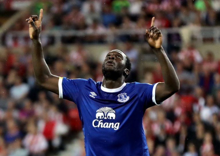 Lukaku dal hetrik za 11 minút