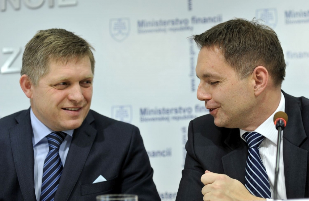 Robert Fico, Peter Kažimír