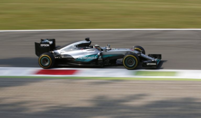 Rosberg skončil v Monze v tesnom závese za Hamiltonom
