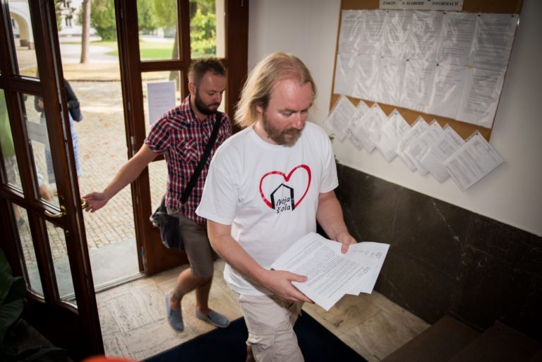Učitelia žiadajú splniť požiadavky, pre ktoré štrajkovali