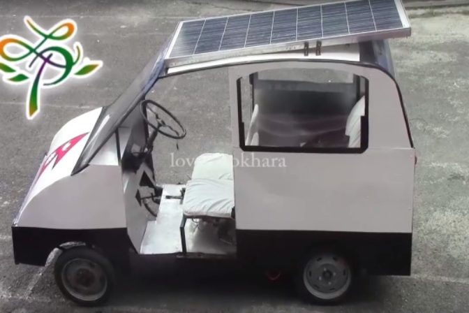 Auto z nepalu.jpg