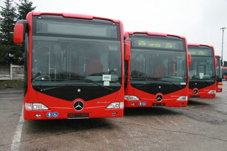 Autobus
