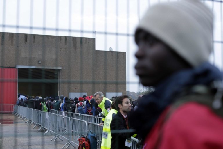 Francúzi začali likvidovať Džungľu pri Calais