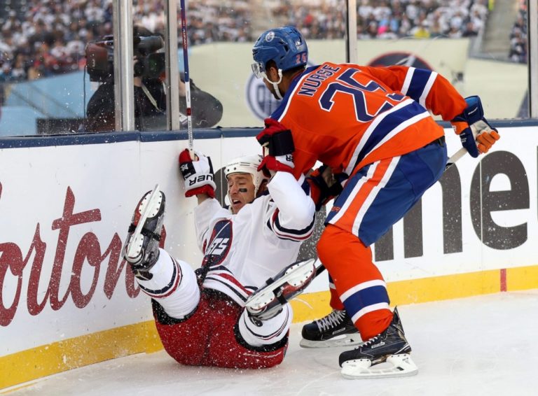 Heritage Classic: Winnipeg - Edmonton 0:3