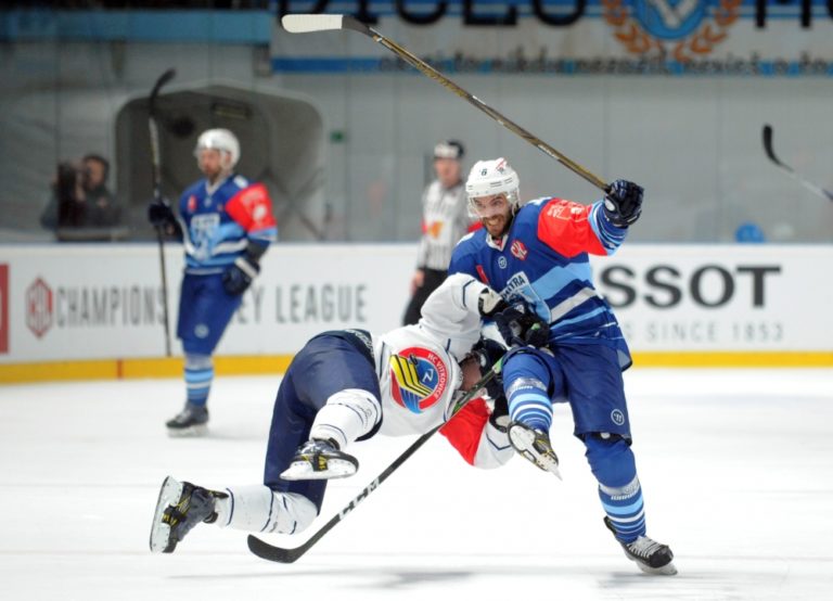 Nitra utŕžila s Vítkovicami debakel, v Lige majstrov končí