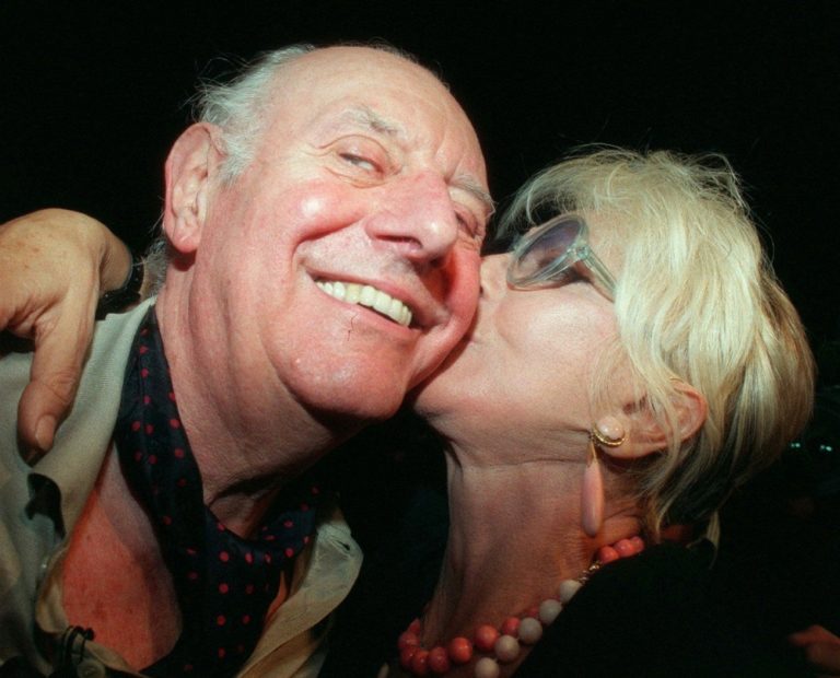 Zomrel taliansky dramatik a laureát Nobelovej ceny Dario Fo