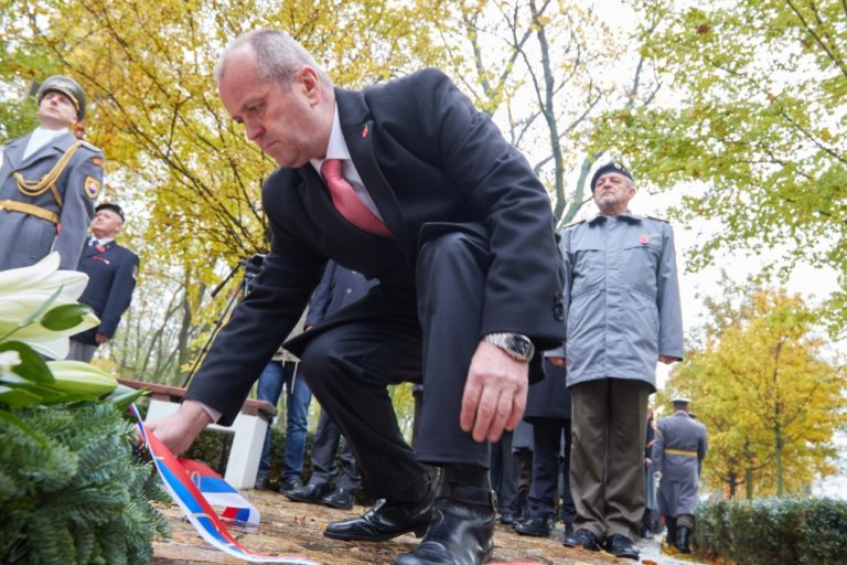 Gajdoš si uctil vojnových veteránov