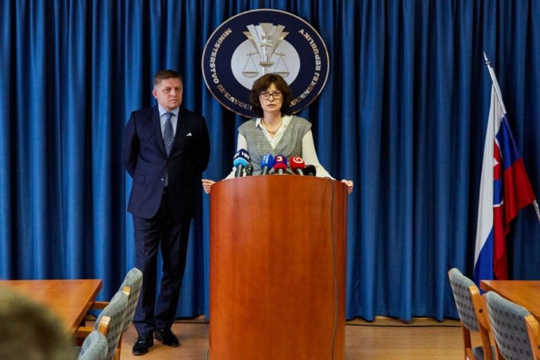 Robert Fico, Lucia Žitňanská