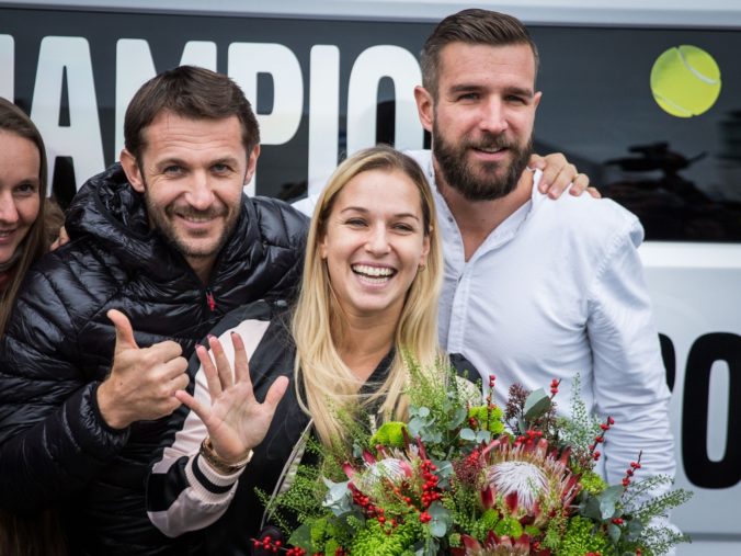 Šampiónka Dominika Cibulková je uz doma