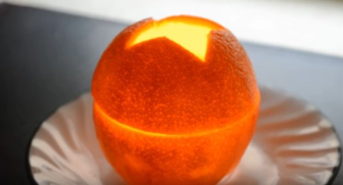 Video: Takto si vyrobíte domácu sviečku z pomaranča