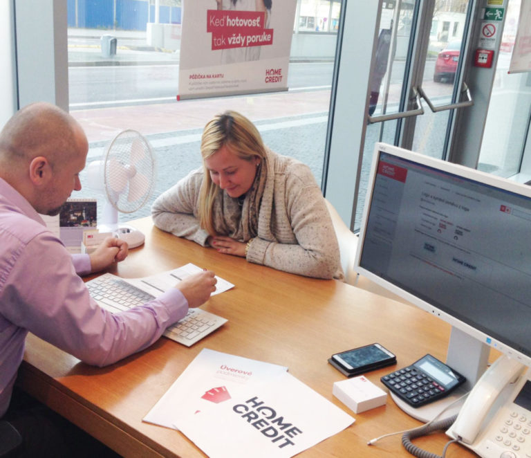 úvery, Home Credit Slovakia