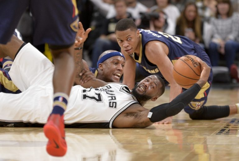 Spurs si uctili Duncana víťazstvom nad New Orleans