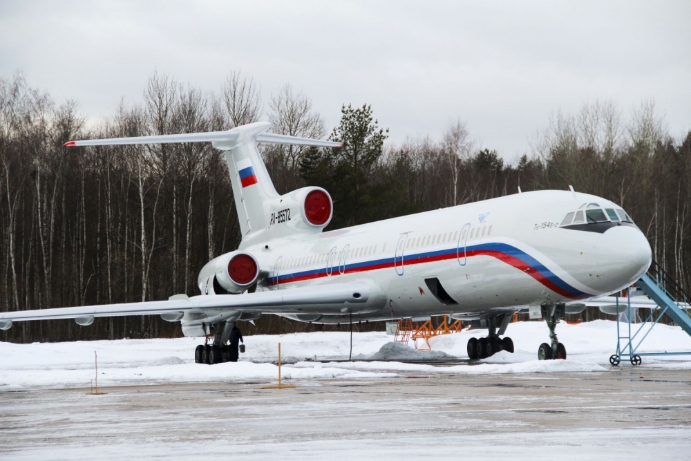 Tupolev TU 154