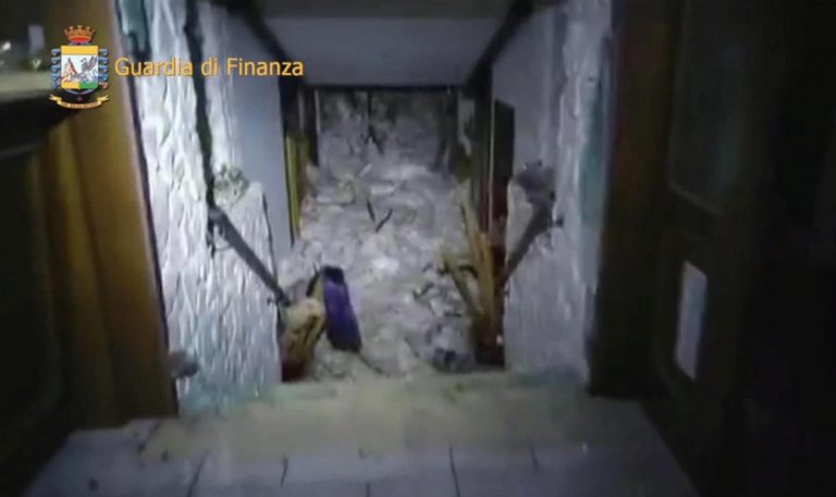 Hotel Rigopiano v Taliansku pochovala lavína